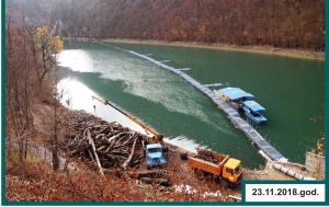 Уклоњено око 6.000 кубика отпада са заштитне мреже на акумулацији Боча...